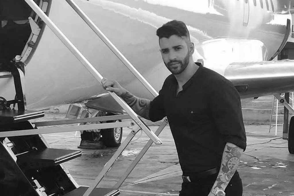 Gusttavo Lima cancela shows após passar momentos de terror em avião